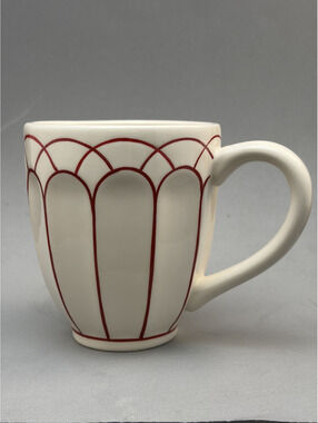 Country Living Red Patterned Ceramic Mug - Dishwasher & Microwave Safe